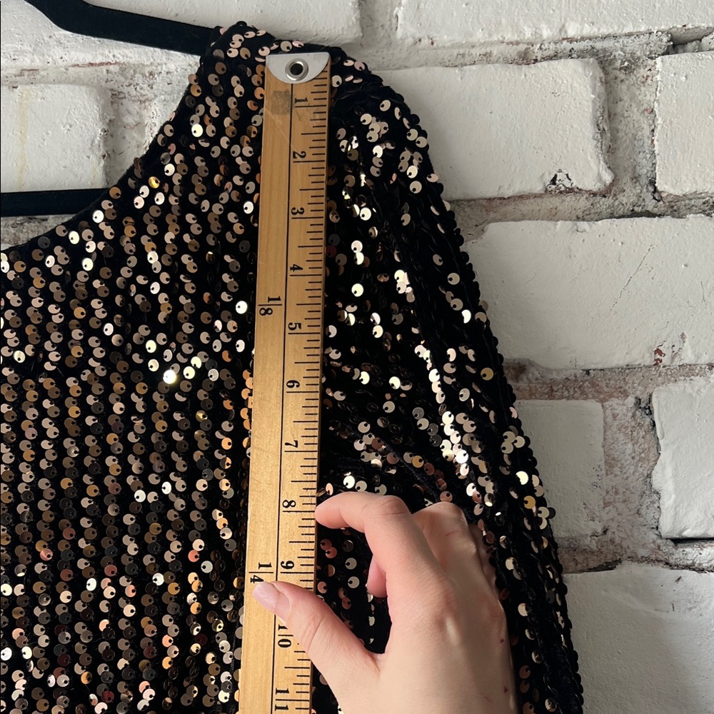 Sequin Long Sleeve Cocktail Dress - Black/Gold - ONLY - Picture 12 of 13